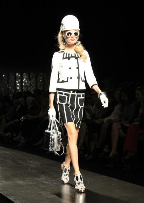 MFW s/s 13. Part V. Moschino fashion show.