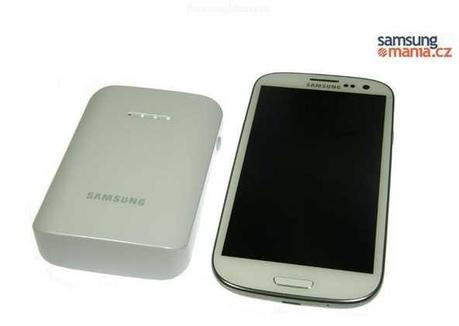 Batteria supplementare Samsung 9000 mAh per Smartphone e Tablet