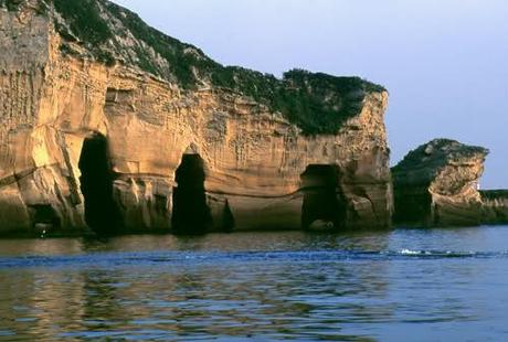 Dalle scogliere di Hastings al sogno di Posillipo