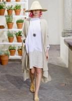 Daniela-Gregis-Primavera-Estate-2013-07_main_image_defile