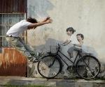 L’interactive street art di Ernest Zacharevic