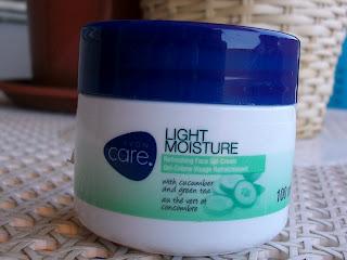 Light Moisture crema/gel Cetriolo e Tè Verde -AVON-