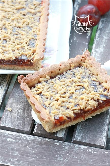 Crostata al farro e confettura di susine