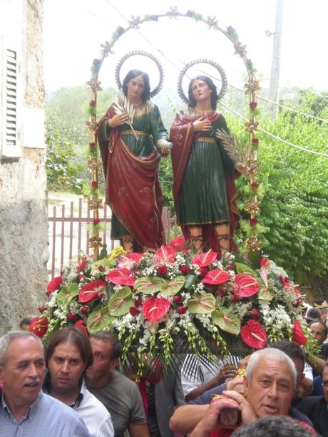 Il tempo della festa – HENRI BERGSON, FRANCESCA RITA ROMBOLA’ e LA FESTA DI BRATTIRO’ (VV)