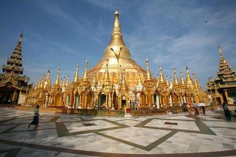 La pagoda Shwedagon di Yangon