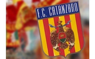 QUESTIONI DI CALCIO - Indagati calciatori del Fc Catanzaro per truffa