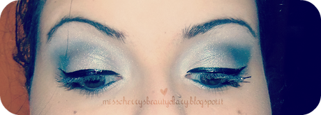 { Retouching MakeUp }