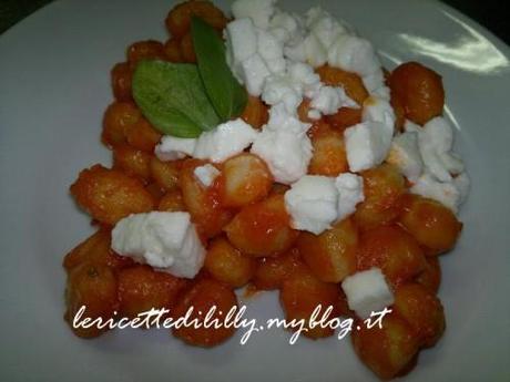 gnocchetti,patate,sorrentina,mozzarella,pomodoro