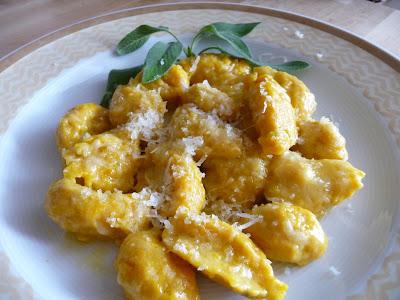 GNOCCHI di ZUCCA MANTECATI con L' ASIAGO