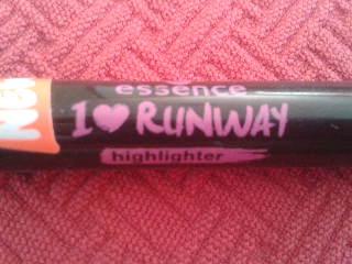 I love runway...highlighter