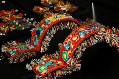 Dolce & Gabbana p/e 2013 Backstage ... The Sicilian Folk