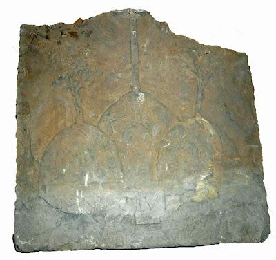 Iscrizione in pietra arenaria dell’Ordine di S. Bernardo de Tolomei