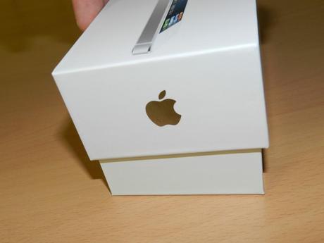 Nero vs. Bianco iPhone 5 l’Unboxing di AppleZone
