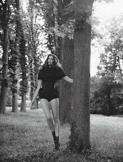 Laetitia Casta in Dolce & Gabbana su Madame Figaro