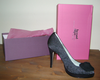 Vendo scarpe eleganti Beyond Skin: modello Flora