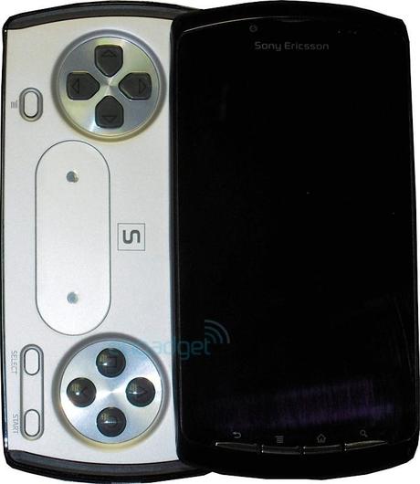 engadgetpspphone1 1288145209 Playstation Phone esiste davvero e monta Android! Ecco le foto e le caratteristiche!