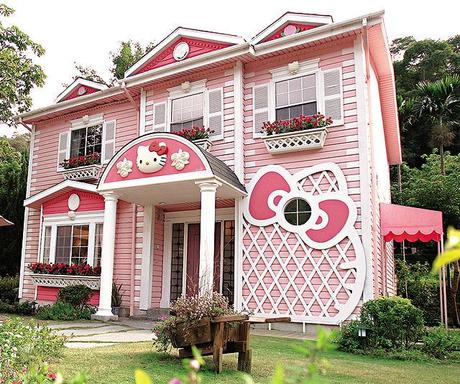 Hello Kitty House in Taipei (photo courtesy of Joanne Teh)