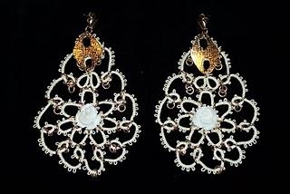 Serenoè: gioielli realizzati al Chiacchierino rigorosamente made in Italy / Chiacchierino jewels strictly made in Italy