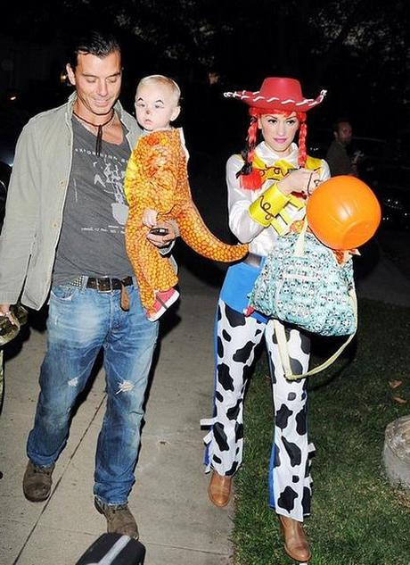 Celebrity_Halloween_Costumes06