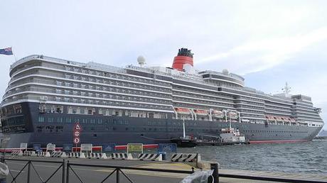 Queen Elizabeth, benvenuta a Napoli