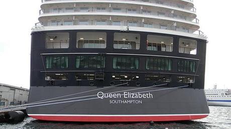 Queen Elizabeth, benvenuta a Napoli