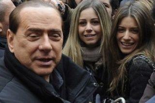 Berlusconi e i Gay, la Battuta Omofoba Offende Tutti