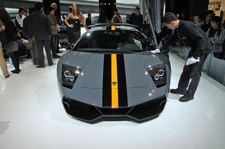 Automobili Lamborghini, due nuovi concessionari in Cina