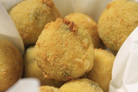 Arancini vegetariani ai peperoni