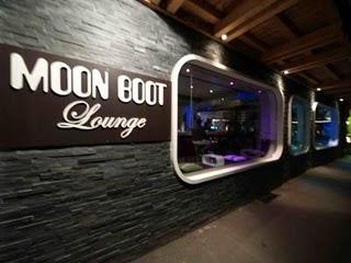 Moon Boot Lounge a Villars-sur-Ollon / Moon Boot Lounge in Villars-sur-Ollon