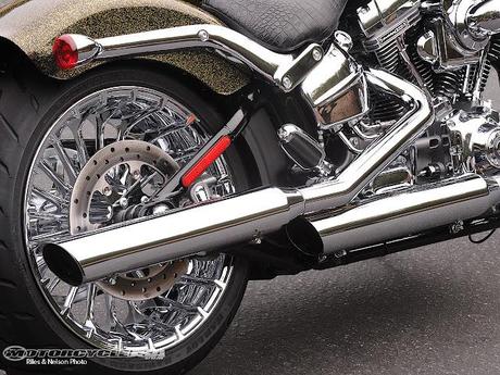 Harley-Davidson CVO Breakout 2013