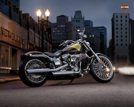 Harley-Davidson CVO Breakout 2013