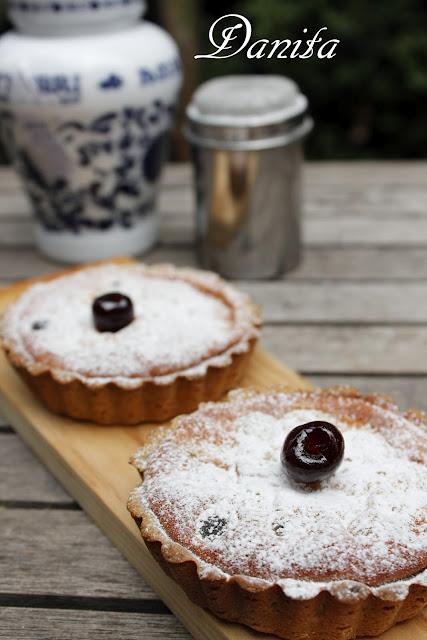 Crostatine clafoutis alle amarene