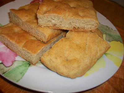 Focaccia Rustica alle Tre Farine e Marmellata Biologica di Limone