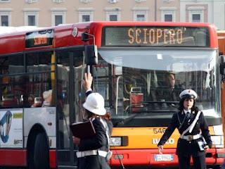 Sciopero mezzi pubblici. Nessun risarcimento agli abbonati!