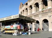 Arriva l'ordinanza anti-panino! ovvero, panini puoi venderli liberamente davanti colosseo, azzardi mangiarli...