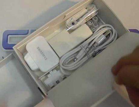 Samsung Galaxy Note II primo Video Unboxing