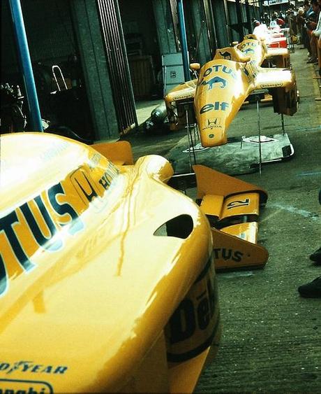Lotus Honda