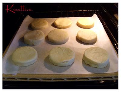 Scones con crema al burro di melanzane