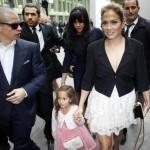 Jennifer Lopez e famiglia, shopping e sfilate a Parigi