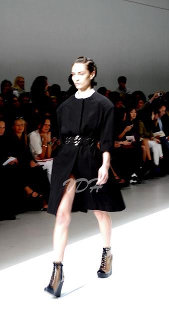Paris Fashion Week :Veronique Leroy Spring / Summer 2013