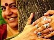 Vandana Shiva: 'Occupiamo semi, disobbediamo alle leggi ingiuste'