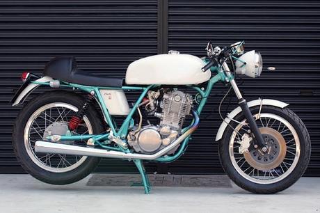 Yamaha SR No.20 by Custom House Stinky