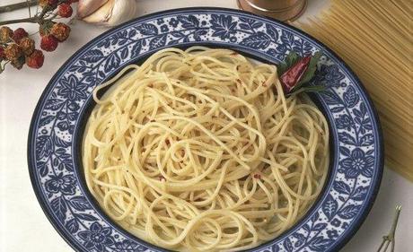 Spaghetti di farro aglio e olio