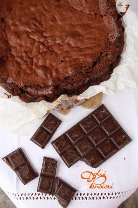 TORTA AL CIOCCOLATO SENZA FARINA di Sophie Dahl