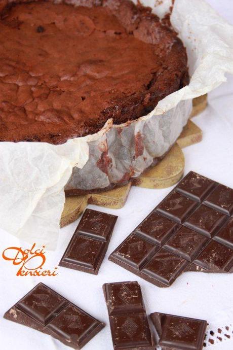 TORTA AL CIOCCOLATO SENZA FARINA di Sophie Dahl