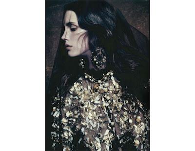 Marine Vacht in Dolce & Gabbana su Vogue Italia