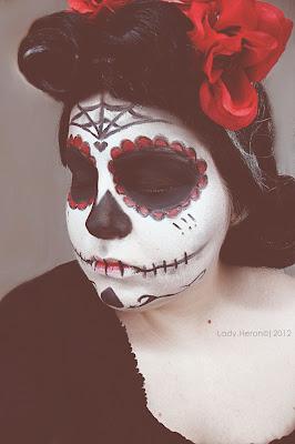 The Nail's Diary Halloween tutorial: Dias de los muertos makeup