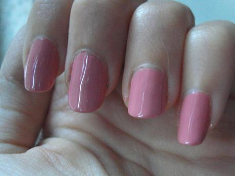 Review - L'oreal nail polish #204