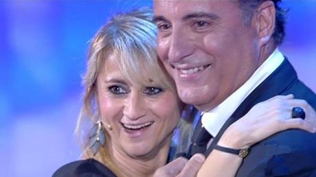 ASCOLTI TV/ Quasi 5 mln per C’È POSTA PER TE che stacca TI LASCIO UNA CANZONE in risalita con 4 mln