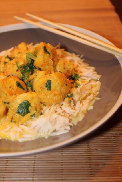 Curry di pesce con riso basmati